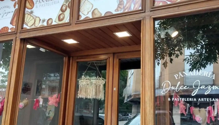 Dulce Jazmin Panaderia Y Pasteleria Artesanal Promocion - La Cumbre