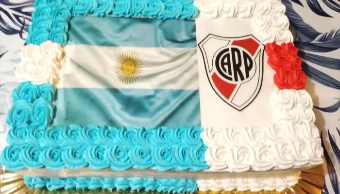 Dulces Dylan -  Pastel De Cumpleanos - 28 de Noviembre
