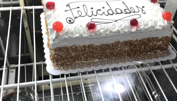 El Club Del Pan Panaderia Confiteria Comida Y Bebida - Las Heras