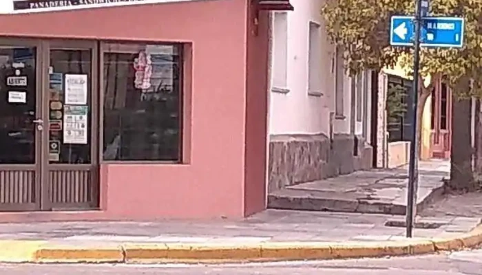El Pebete Feliz - Rawson