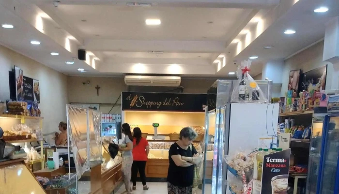 El Shopping Del Pan -  Fotos - Las Heras