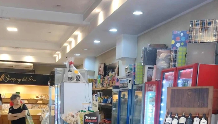 El Shopping Del Pan -  Opiniones - Las Heras