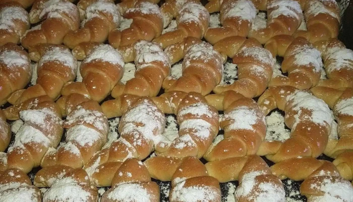 Escudero Panaderia De Eduardo Escudero Comida Y Bebida - Caucete