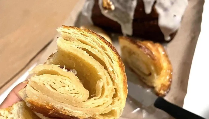 Esmeralda Panes Magicos Croissant - Mendoza