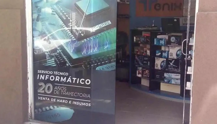 Fenix Computacion -  Interior - La Falda