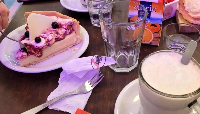 Gisela Mondino Pasteleria Sin Gluten -  Horario - Córdoba