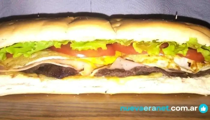 Hamburgueseria Y Pizzeria Hamburguesa - Apóstoles