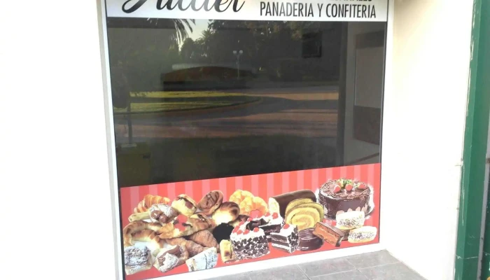 Heladeria Panaderia Almacen Y Polleria Jullier Interior - San Martin de las Escobas