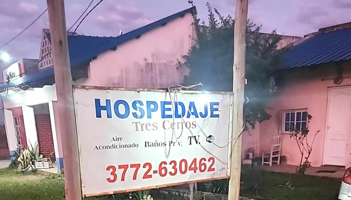Hospedaje Tres Cerros -  Ubicacion - La Cruz