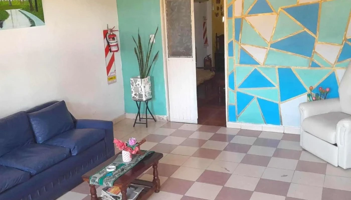 Hotel El Triunfo -  Abierto Ahora - Pampa de los Guanacos