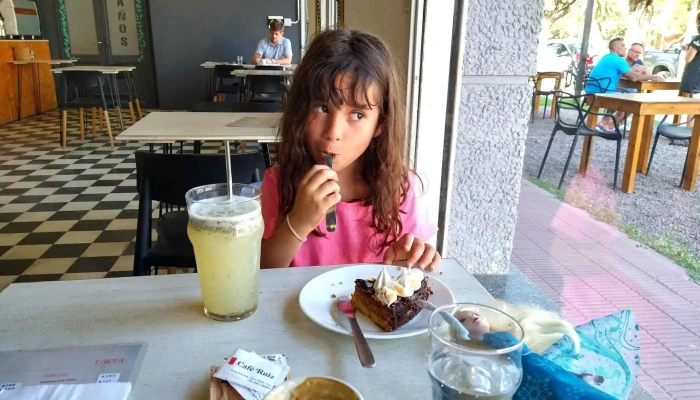 Koos Cafe Y Pasteleria Jugo - Río Cuarto