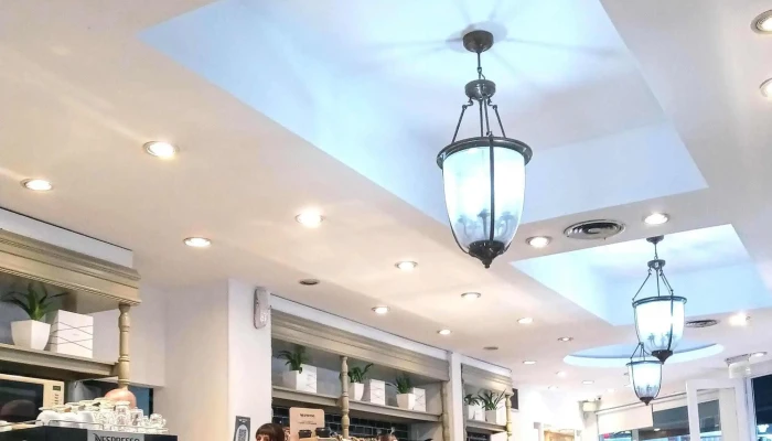 La Argentina -    Confiteria Panaderia Comentarios - Cdad. Autónoma de Buenos Aires