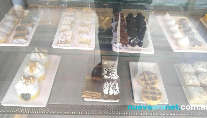 La Argentina -    Confiteria Panaderia Vitrina - Cdad. Autónoma de Buenos Aires