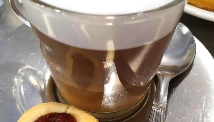 La Argentina -  Capuchino - Cdad. Autónoma de Buenos Aires
