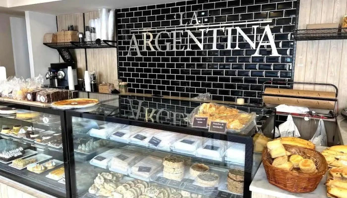 La Argentina - Confitería Panadería - Cdad. Autónoma De Buenos Aires