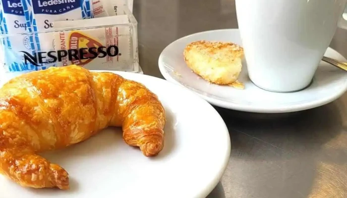 La Argentina -  Croissant - Cdad. Autónoma de Buenos Aires
