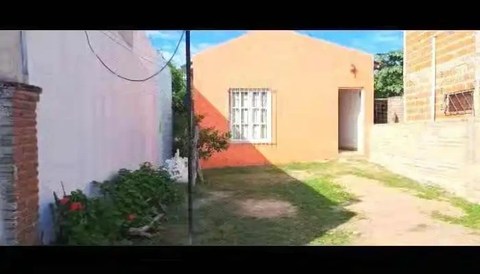 La Casita Del Pasillo Largo -  Del Propietario - Empedrado