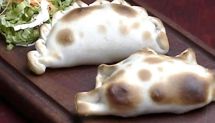 La Casona Restaurant -  Empanada - San Martín de los Andes