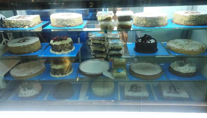 La Celeste   Panaderia Sucursal Av Colon Pastel - Córdoba