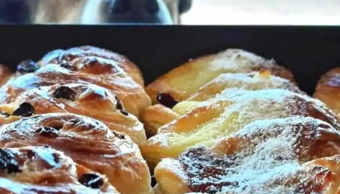 La Celeste Panaderia Confiteria -  Comida Y Bebida - Comodoro Rivadavia