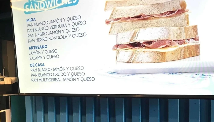 La Celester   PAnADERIA 1952 Sucursal Chacabuco Comentarios - Córdoba