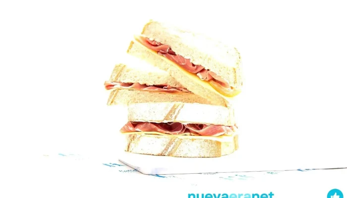 La Celester   PAnADERIA 1952 Sucursal Corro Sandwich - Córdoba