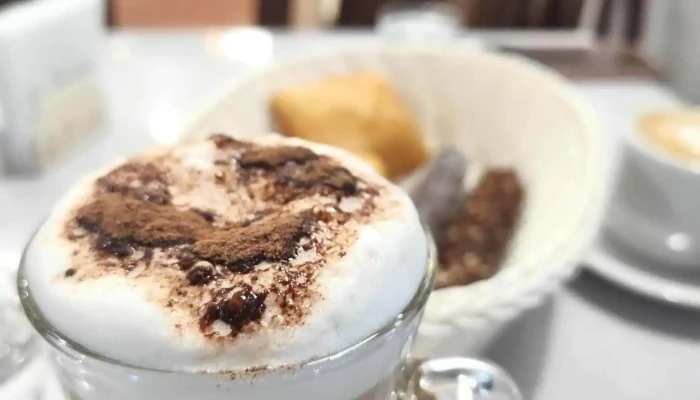 La Familia Churreria Y Cafeteria Capuchino - Puerto Madryn
