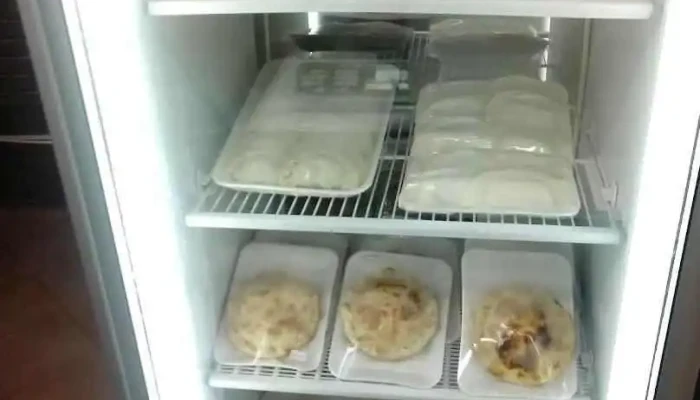 La Familia (Panaderia Negro) - Maipú