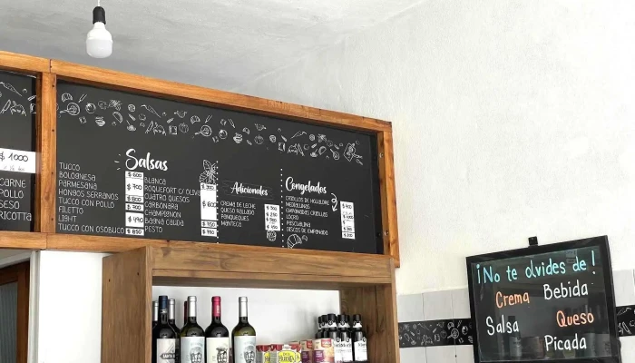 La Familia Pastas Caseras -  Ambiente - Alta Gracia