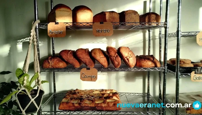 La Forja -    Panaderia Artesanal De Masa Madre Comida Y Bebida - Neuquén