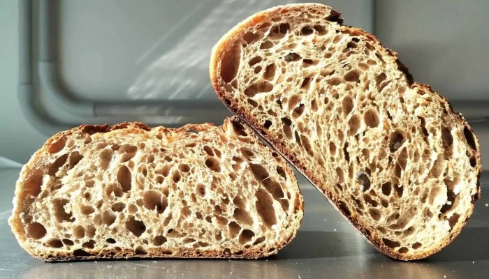 La Forja -    Panaderia Artesanal De Masa Madre Del Propietario - Neuquén