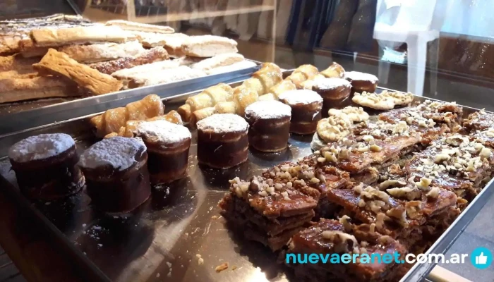 La Gallega Panaderia Pasteleria Comida Y Bebida - Salta