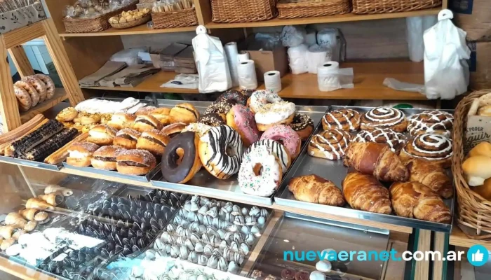 La Gallega Panaderia Pasteleria Vitrina - Salta