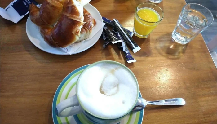 La Linda -  Comida Y Bebida - Salta