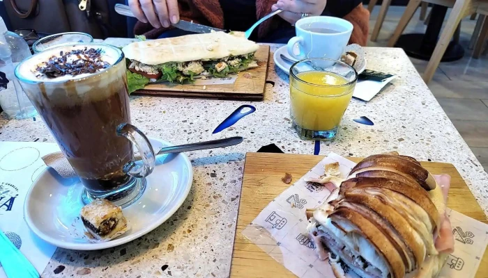 La Lua -  Cafe - Maipú