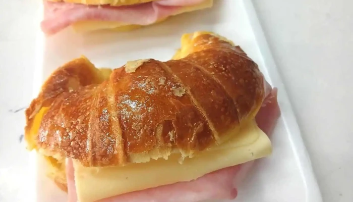 La Micnon Panificacion Croissant - Godoy Cruz