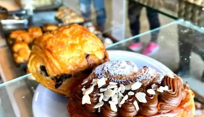 La Milonguita Panaderia Y Cafe Croissant - Concordia