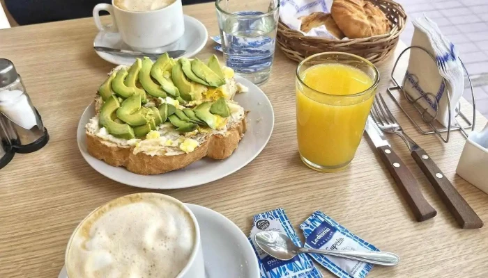 La Nueva Imperial Panaderia Y Confiteria -  Mas Recientes - Villa Nueva