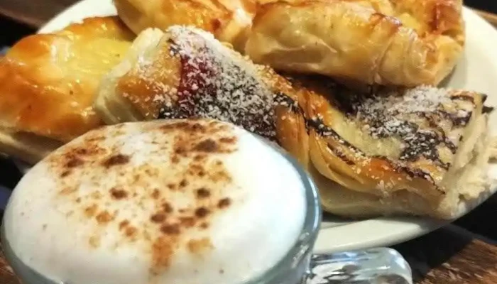 La Panaderia Comida Y Bebida - Bell Ville