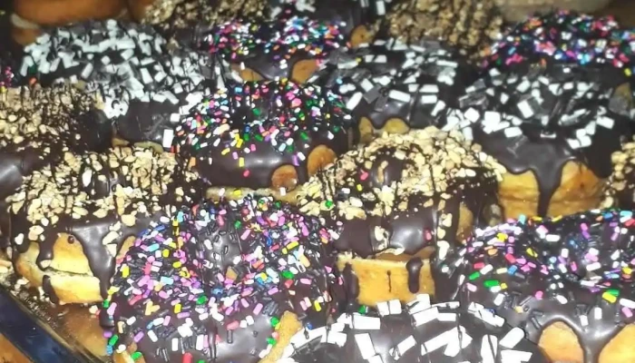 La Panaderia Comida Y Bebida - Las Rosas