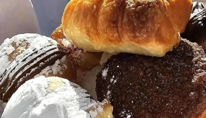La Pasteleria -  Croissant - San Martín de los Andes