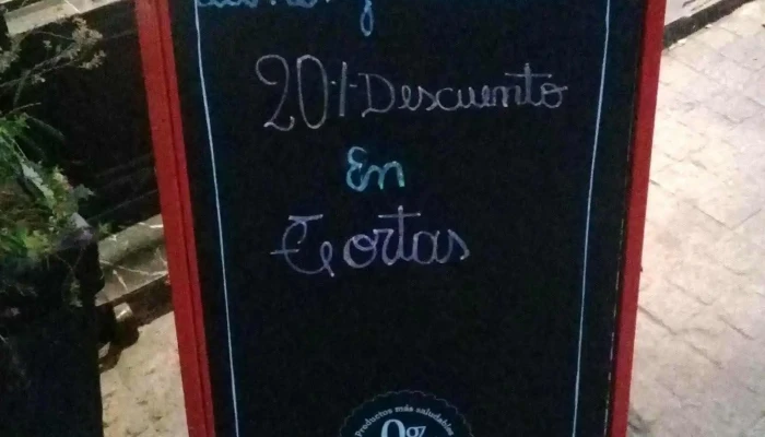 La Petite -  Carta - Resistencia