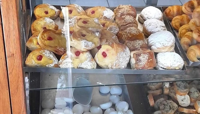 La Pichona Panaderia Y Confiteria San Martin Ambiente - Las Heras