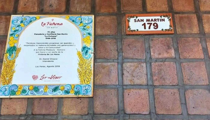 La Pichona Panaderia Y Confiteria San Martin Telefono - Las Heras
