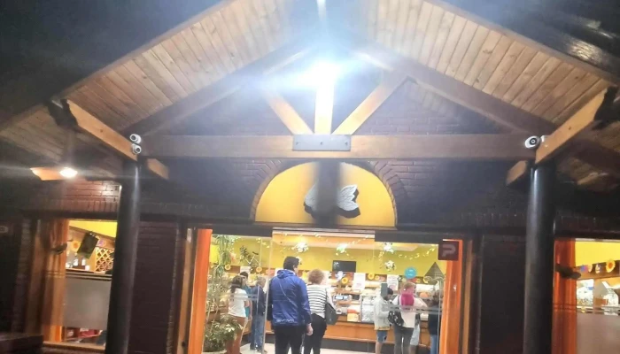 La Piramide Panaderia Y Confiteria Promocion - Mendoza
