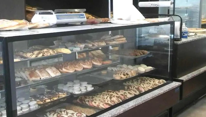La Poderosa Panaderia Sandwicheria Pastel - Comodoro Rivadavia