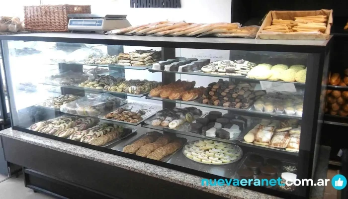 La Poderosa • Panadería & Sandwichería - Comodoro Rivadavia