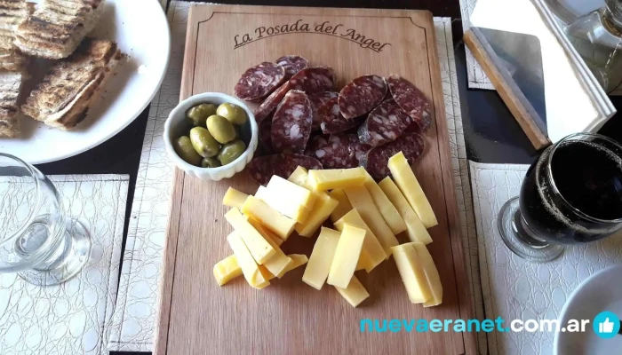 La Posada Del Angel -  Comida Y Bebida - Agua de Oro