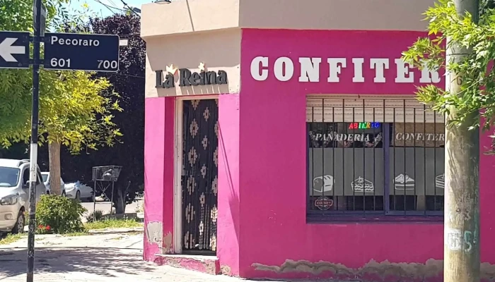 La Reina -  Opiniones - Trelew