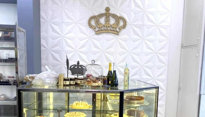 La Reina Panaderia Y Pasteleria Catalogo - San Juan